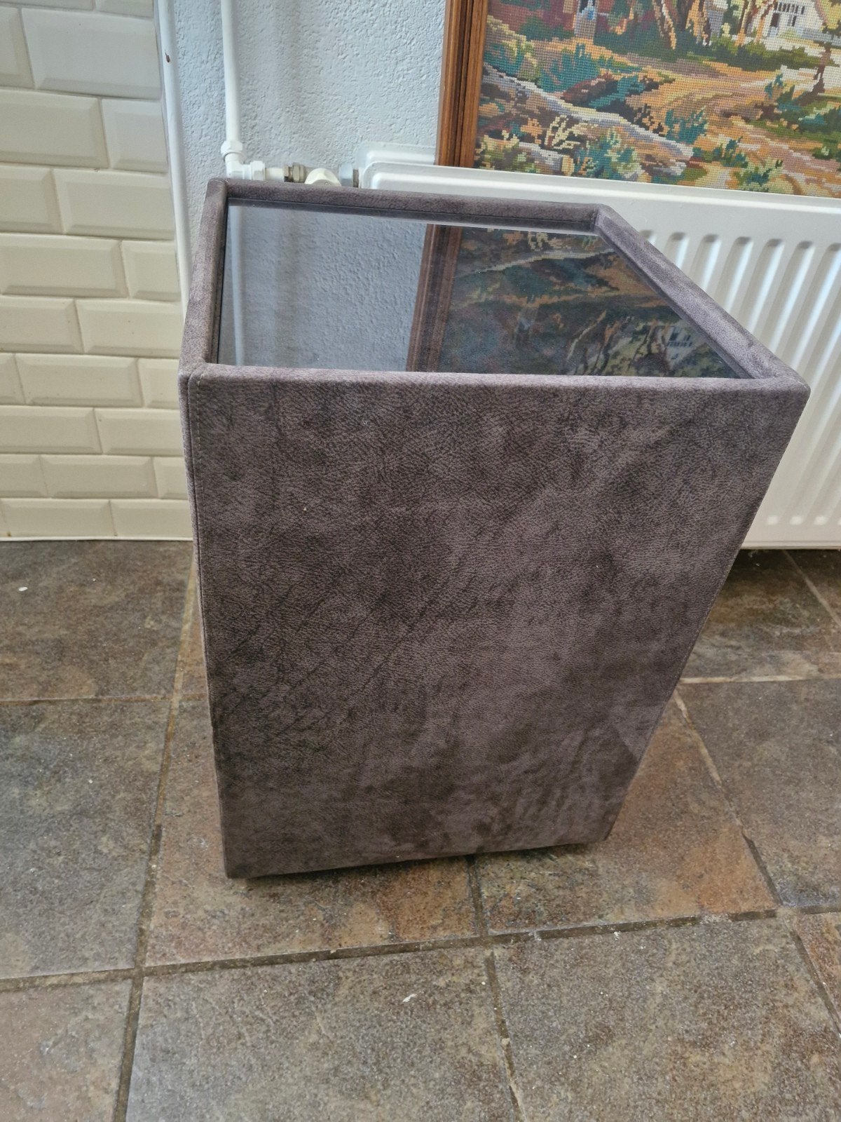 Taupe Grijze Hocker Bijzettafel met Glasplaat, Ophalen