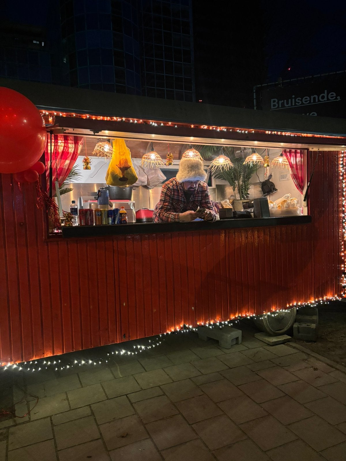 MOET WEG en in In prijs verlaagd Foodtruck met apparatuur, Zakelijke goederen, Partijgoederen en Retail | Verkoopwagens, Ophalen of Verzenden