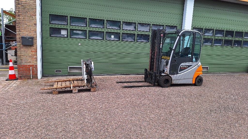 Heftruck Still  RX20—20P 2016 met losse Rotator Cascade, Zakelijke goederen, Machines en Bouw | Heftrucks en Intern transport