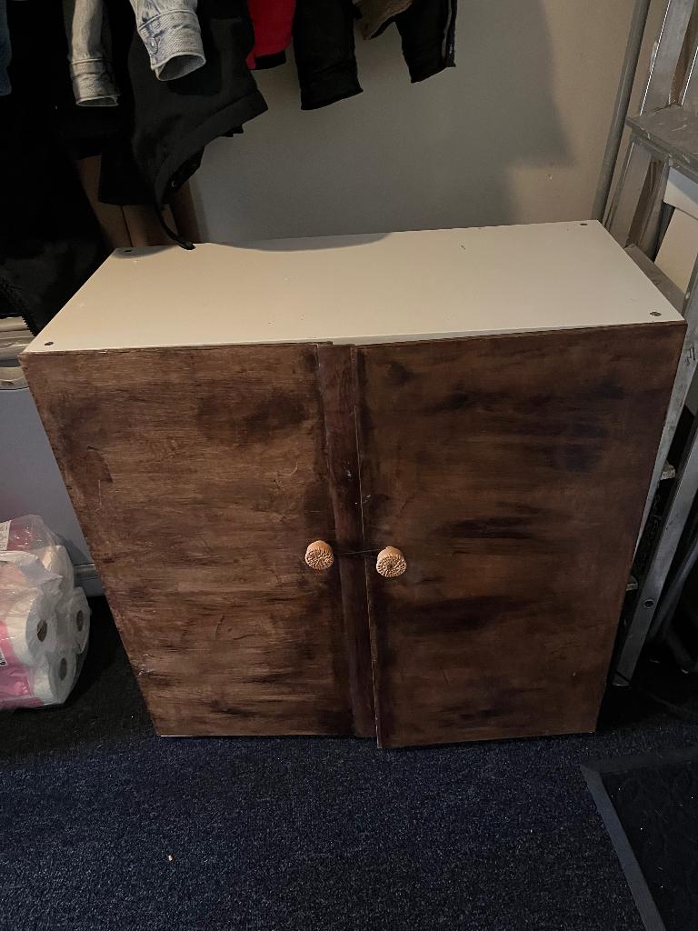 IKEA kallax kast met deurtjes, Huis en Inrichting, Kasten | Overige, Ophalen, Zo goed als nieuw