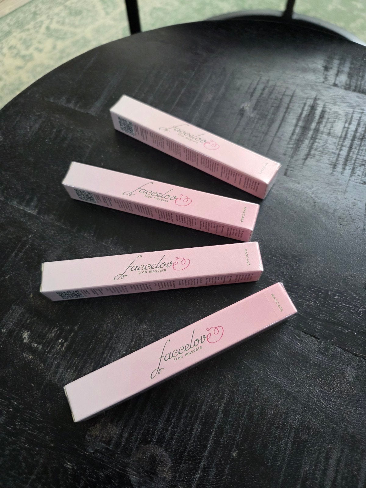 Mascara Faccalove, Ophalen of Verzenden, Nieuw, Zwart, Ogen