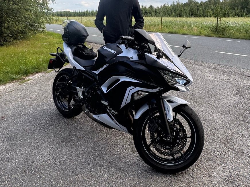 Kawasaki Ninja 650 (2020) A2 - Full Akrapovic & Tourpakket, Sportuitlaat, Gebruikt, Handgeschakeld, Sport