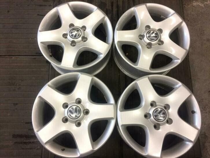 VW Touareg lichtmetaal velgen 17"inch 5x130, Ophalen, Gebruikt, 17 inch, Banden en Velgen