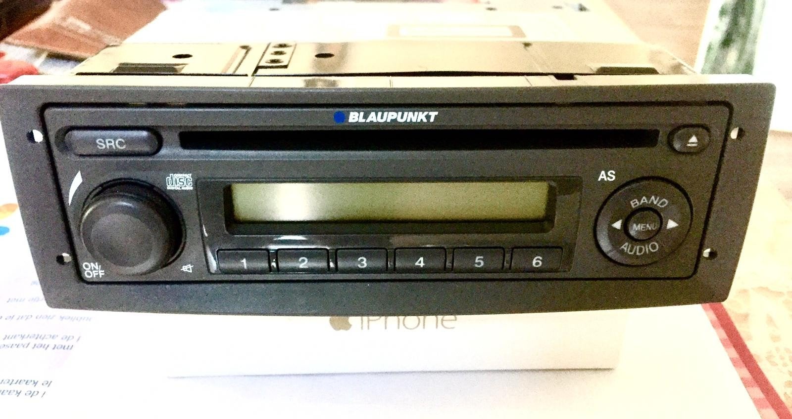 Blaupunkt Auto Radio/Cd speler 4x50 watt, Ophalen, Zo goed als nieuw