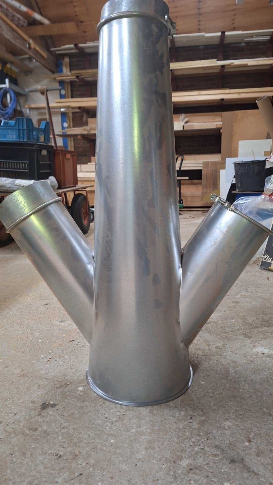verdeelstuk afzuiginstalatie 300mm naar 3x 160mm, Ophalen, Pvc, Minder dan 2 meter, 80 mm of meer