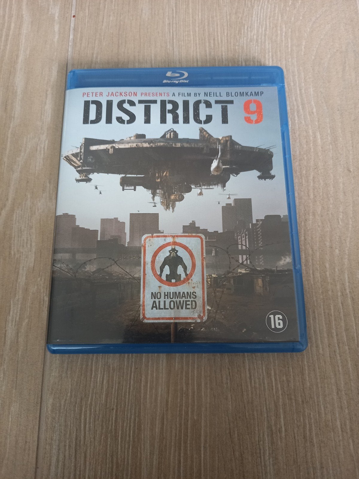 District 9 origineel, Ophalen of Verzenden, Zo goed als nieuw
