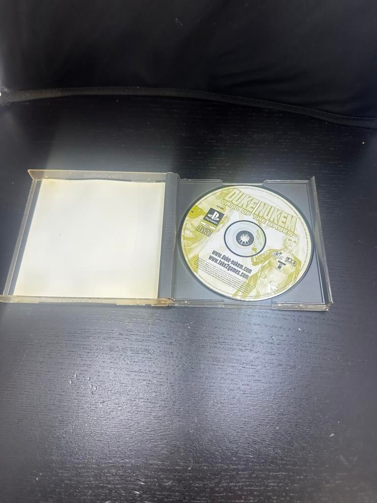 Duke Nukem: Land of the Babes - PlayStation 1 (PS1), Gebruikt, Shooter, A, 1 speler