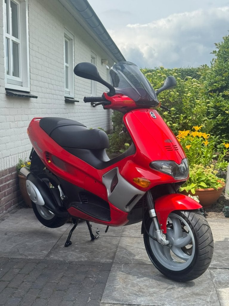 ⭐️Gilera runner sd darkdream Brom 12407 km in nieuwstaat⭐️