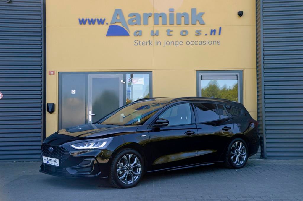 Gereserveerd Ford Focus 1.0 155 pk Mild-hybrid ST-Line X Win, Auto's, 12 maanden, Gebruikt, Euro 6, Zwart
