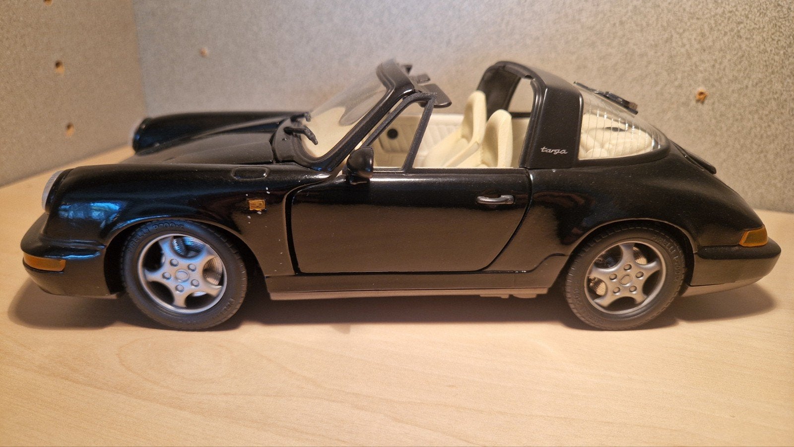 Porsche 911 Carrera 2 Targa Modelauto Zwart, Hobby en Vrije tijd, Modelauto's | 1:18, Ophalen of Verzenden