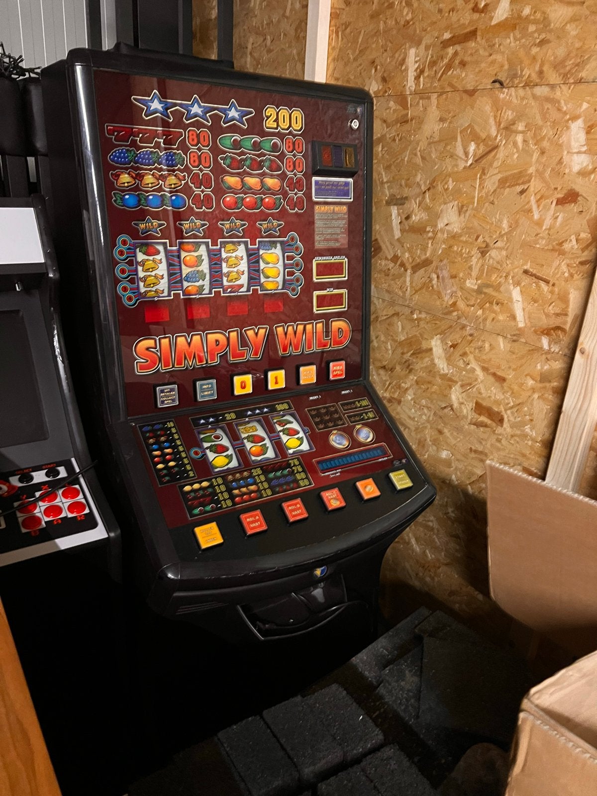 Simply Wild gokkast - Klassieke fruitautomaat, Euro, Ophalen, Gebruikt
