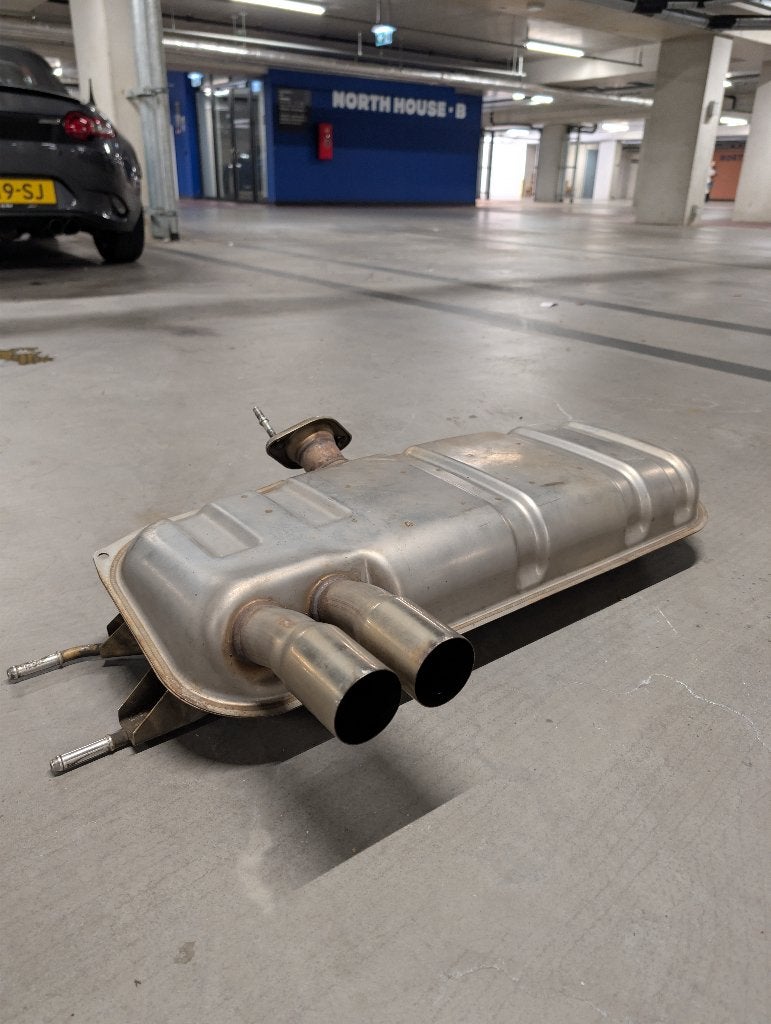 Mazda MX-5 ND exhaust, silencer, as good as new, original, Ophalen, Gebruikt, Mazda