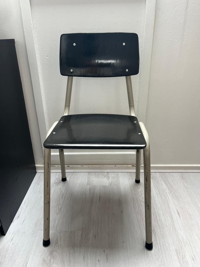 Oude schoolstoel, Antiek en Kunst, Ophalen