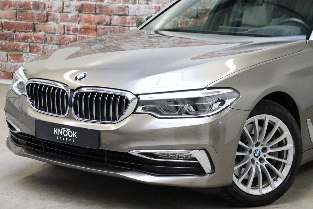 BMW 5-serie Sedan 530i High Executive Luxury Line Automaat /, 1998 cc, Achterwielaandrijving, Gebruikt, Euro 6