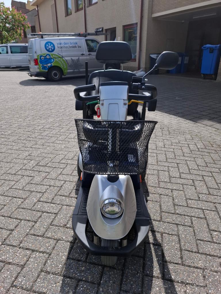 Scootmobiel Sterling Calypso, Diversen, Ophalen of Verzenden, Zo goed als nieuw, 36 t/m 45 km, Sterling
