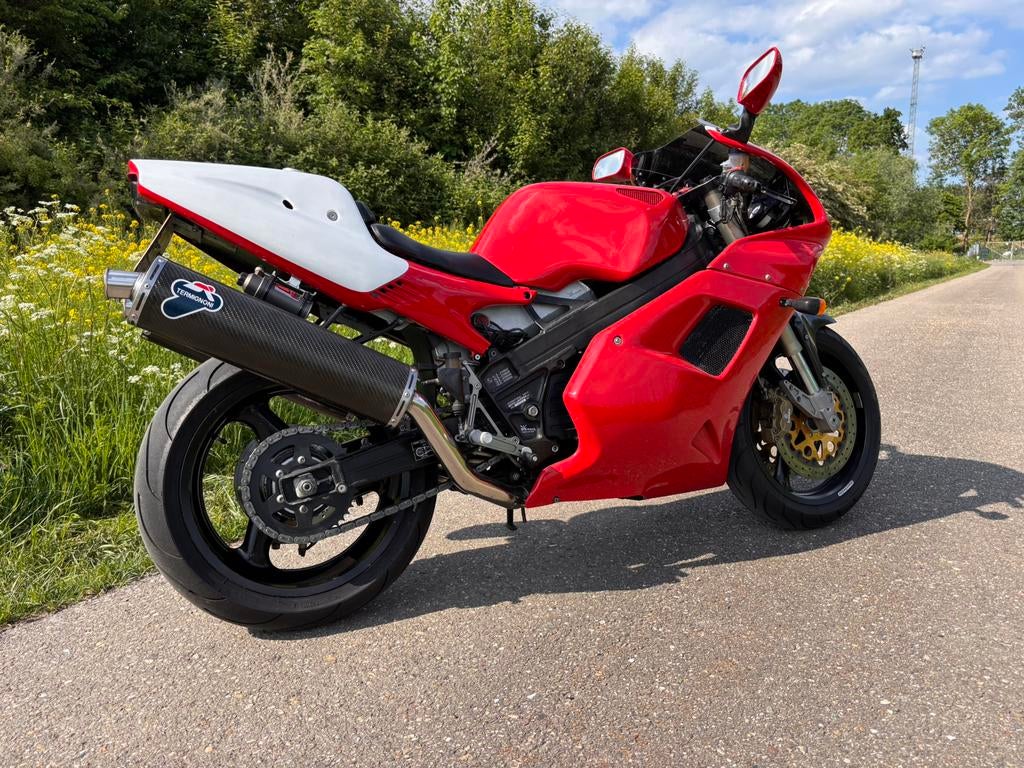 Laverda 650 IE Kevlar 299, 23 jaar eigenaar., Particulier