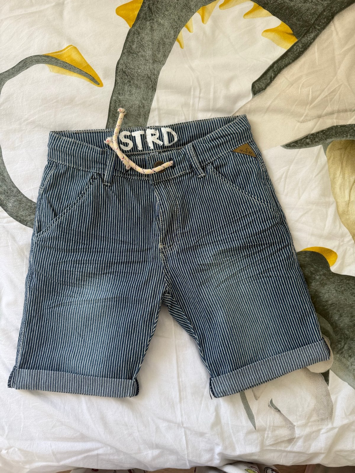 STURDY 140 gestreepte korte broek voor kinderen, Ophalen of Verzenden, Zo goed als nieuw, Jongen