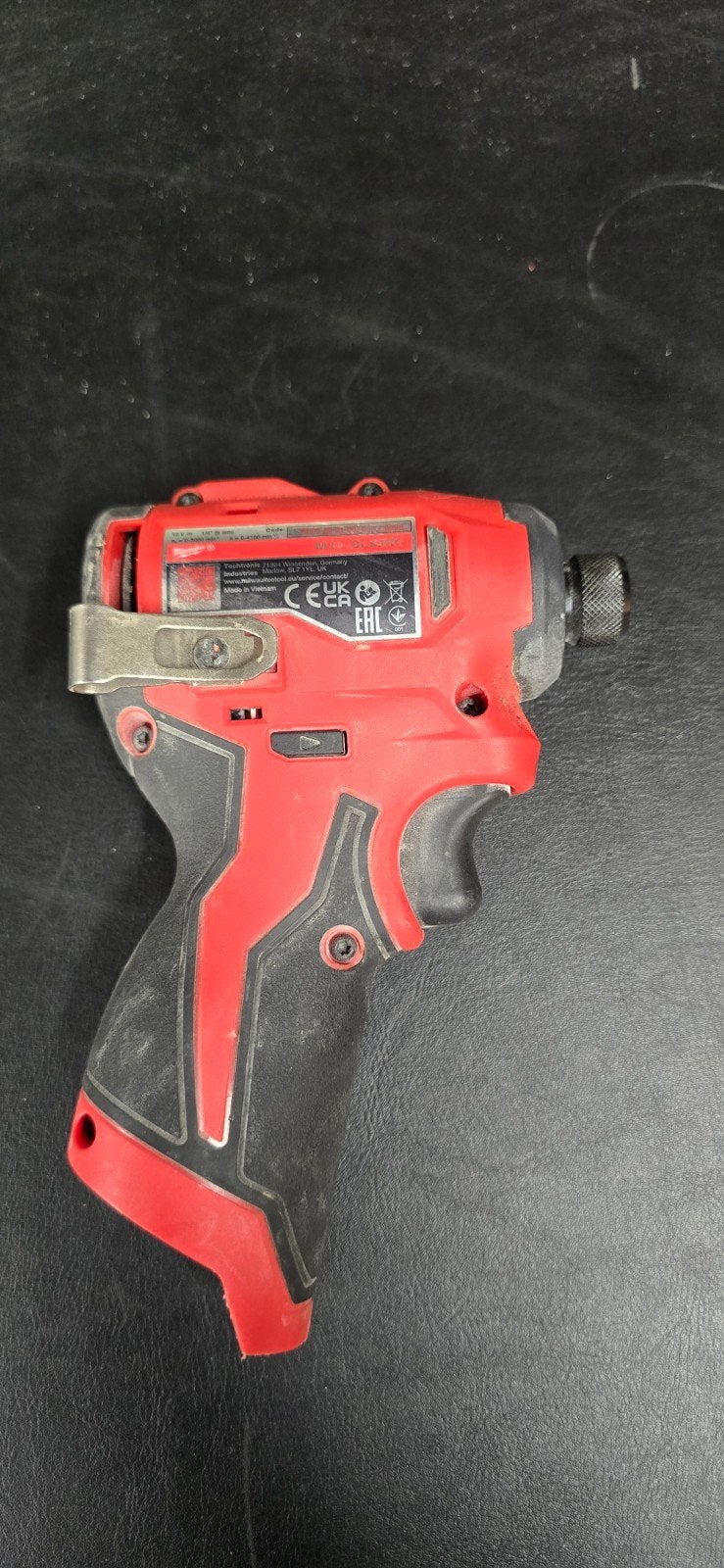 Milwaukee M12 FUEL Slagschroevendraaier (body), Gebruikt, Variabele snelheid, Ophalen of Verzenden, Boor- en Schroefmachine