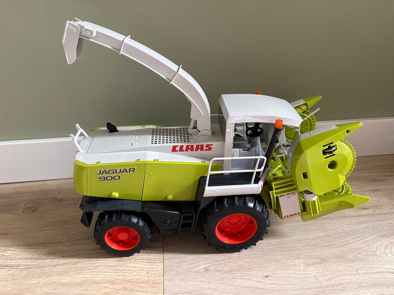 Bruder Claas Jaguar 900 hakselaar - Zo goed als nieuw, Kinderen en Baby's, Speelgoed | Speelgoedvoertuigen, Ophalen, Zo goed als nieuw