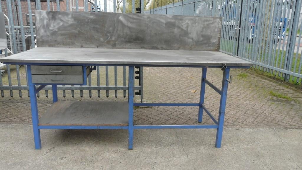 Werkbank staal met achterwand 2500x1000x1010 167kg, Ophalen, Nieuw
