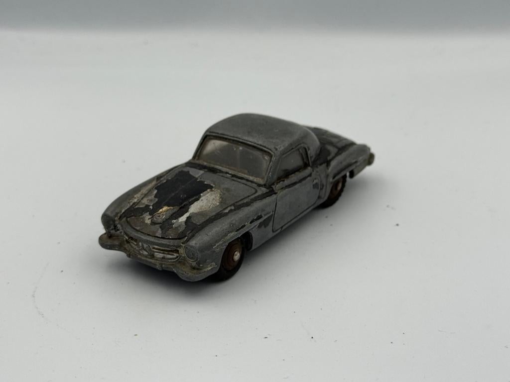 Dinky Toys Mercedes 190 SL, Hobby en Vrije tijd, Modelauto's | 1:43, Ophalen of Verzenden, Zo goed als nieuw, Auto, Dinky Toys