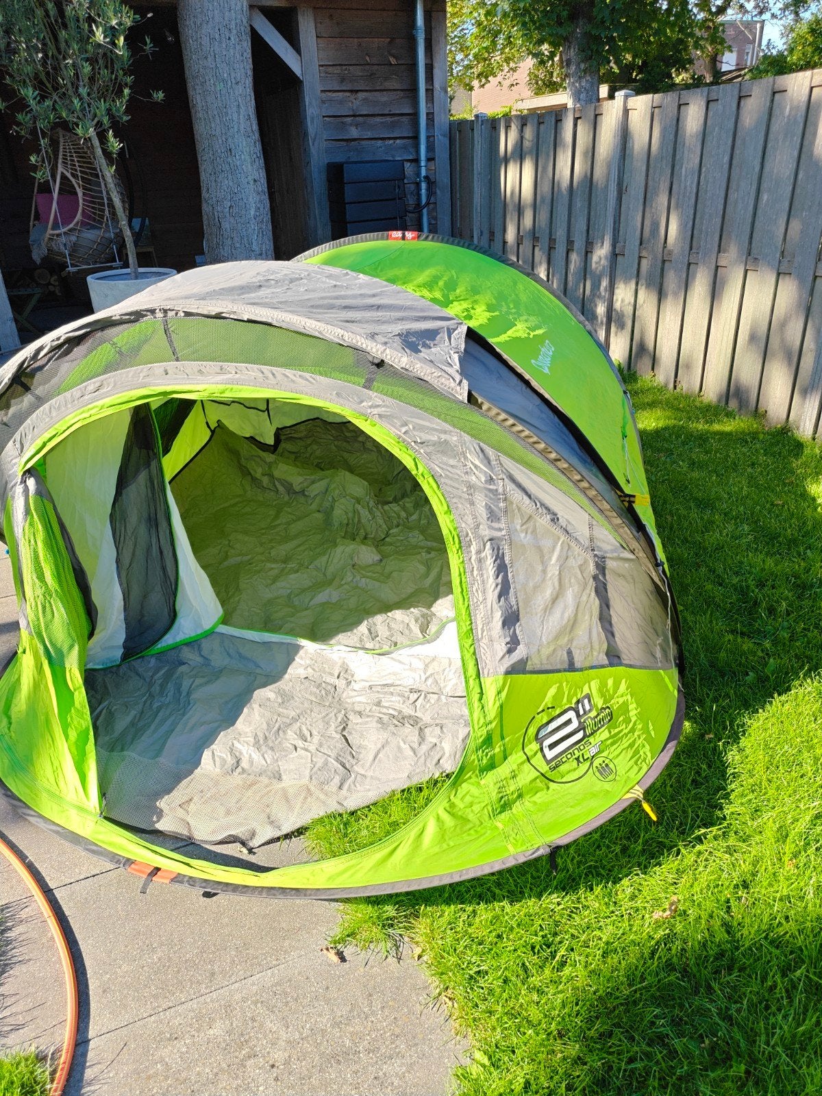 tent quechua, Ophalen