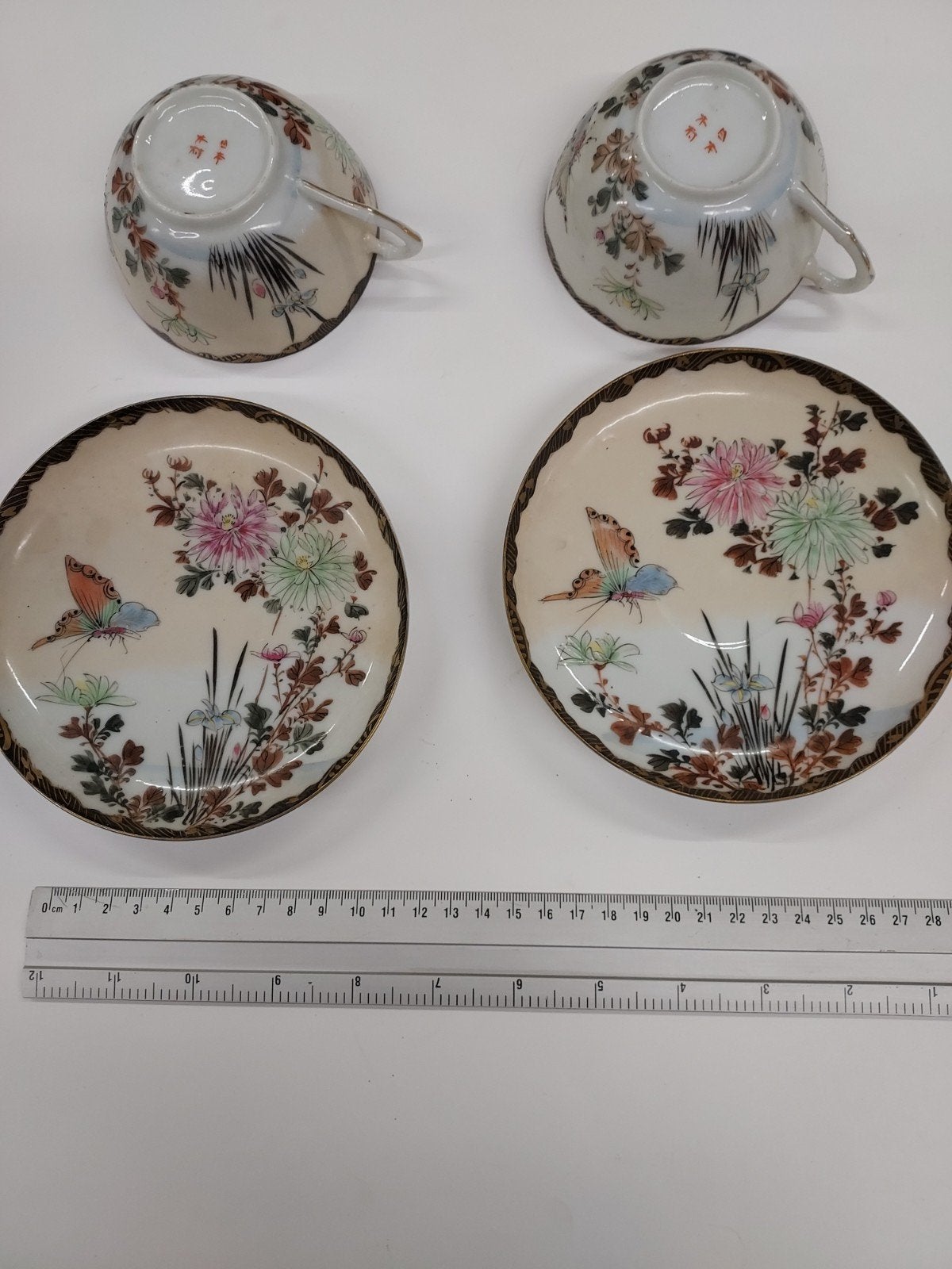 Antieke Chinese theekopjes met schotels, handgeschilderd, Ophalen