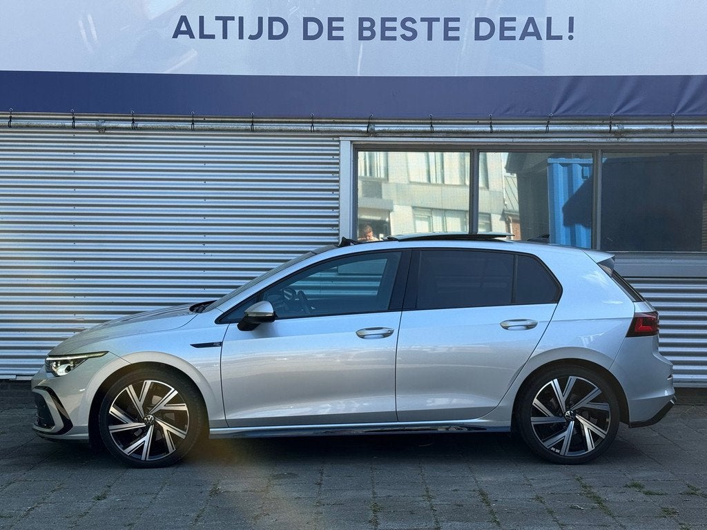 Volkswagen Golf 1.5 TSI R-Line Business l Pano l ACC l Clima, Voorwielaandrijving, 4 cilinders, 150 pk, Alcantara