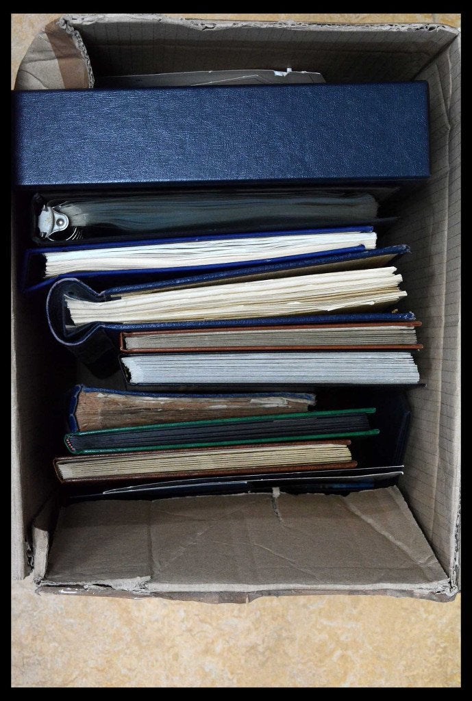 Doos met 9 postzegels collecties, Koopje!, Postzegels en Munten, Postzegels | Volle albums en Verzamelingen, Ophalen of Verzenden