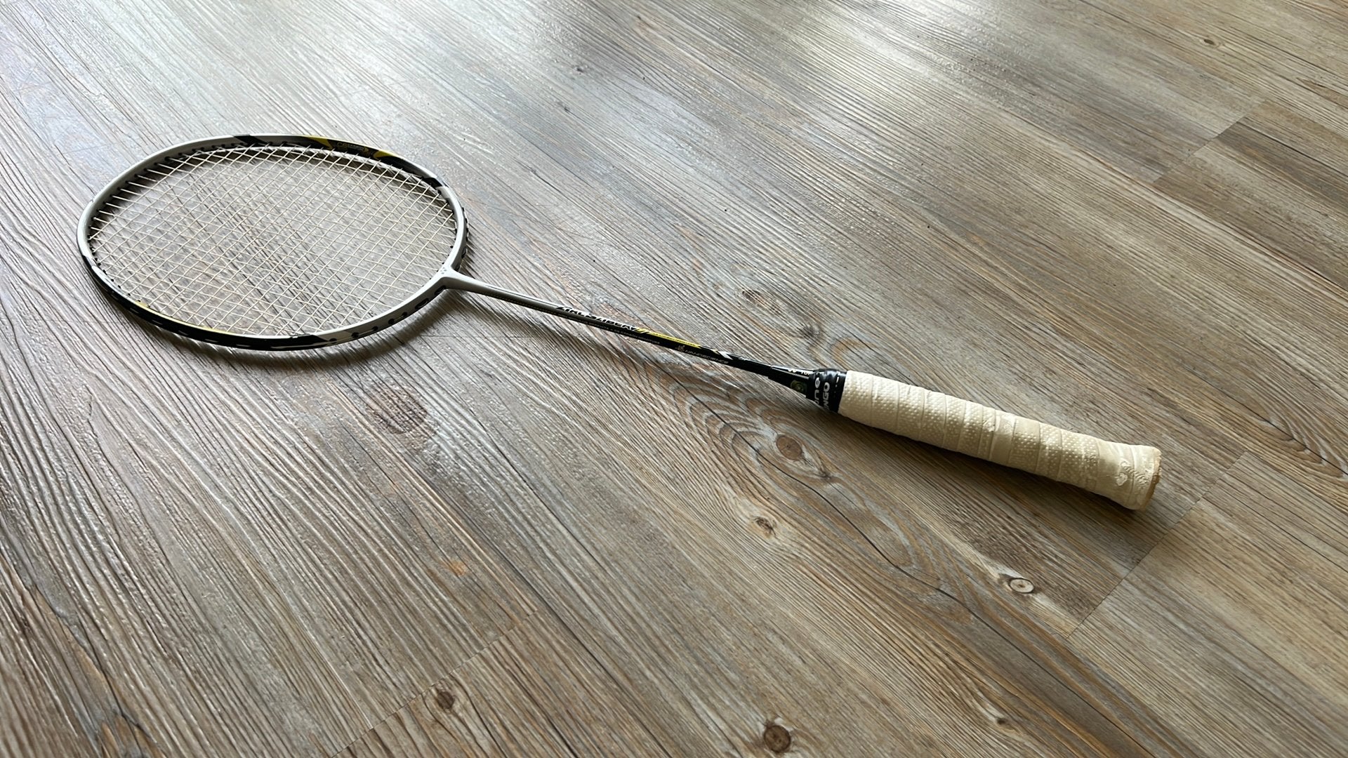 Yonex arc saber 7 badminton racket, Ophalen of Verzenden, Racket(s)