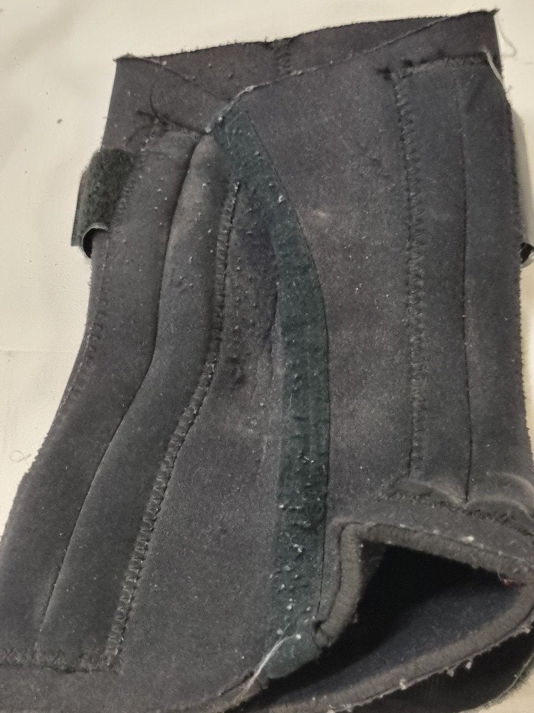 knie brace maat M zwart stevig, Ophalen of Verzenden, 'T Olde Gre-j, Info@toldegrej.nl, Endepoelstraat 20f Didam