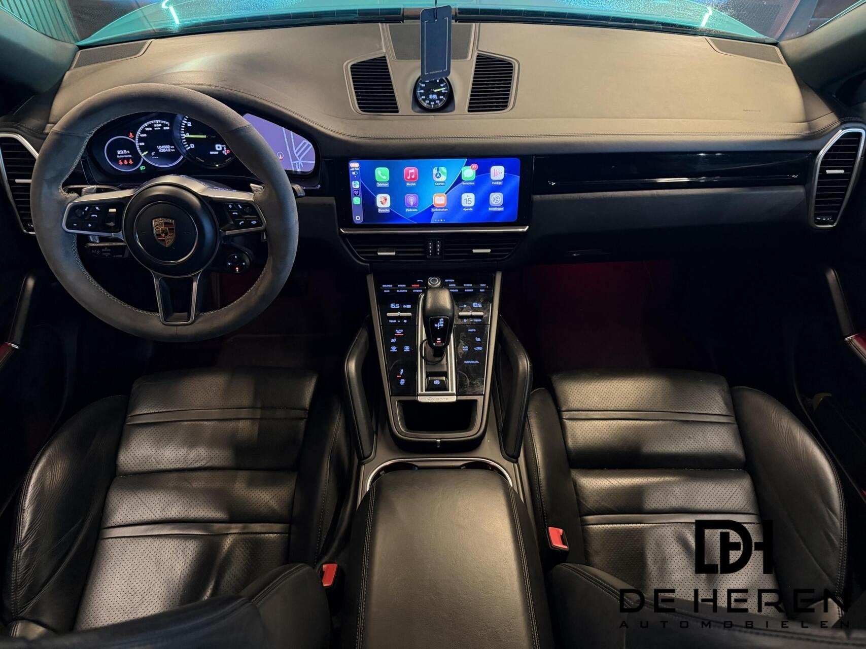 Porsche Cayenne Coupé 3.0 E-Hybrid|Softcls|PANO|Maxton|NAP|, Automaat, Cayenne, Gebruikt, 2995 cc