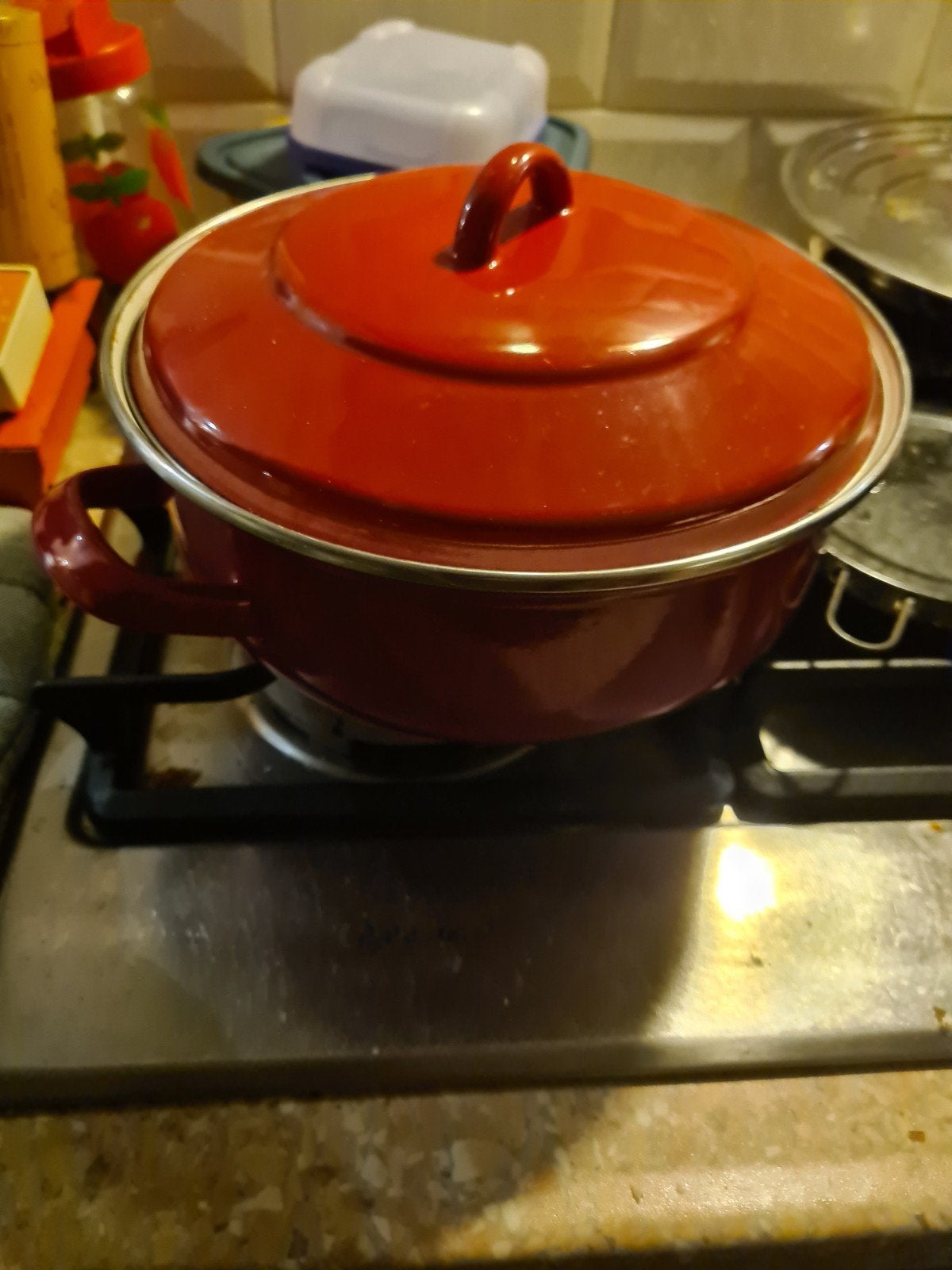 Rode emaille braadpan met deksel, Huis en Inrichting, Gebruikt, Met deksel, Ophalen of Verzenden, Kookpan