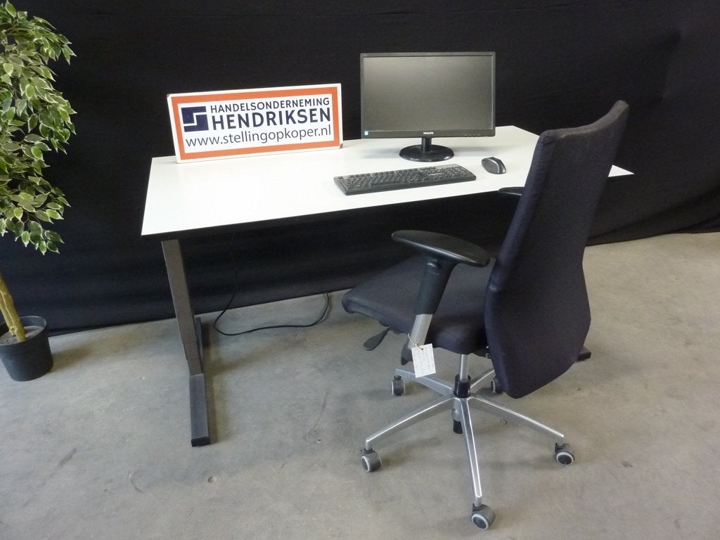 Topwaliteit gebruikt sta bureau / zit-sta bureau 160x80 ZGAN, Ophalen, Zit-sta bureau, 160 cm, Gebruikt
