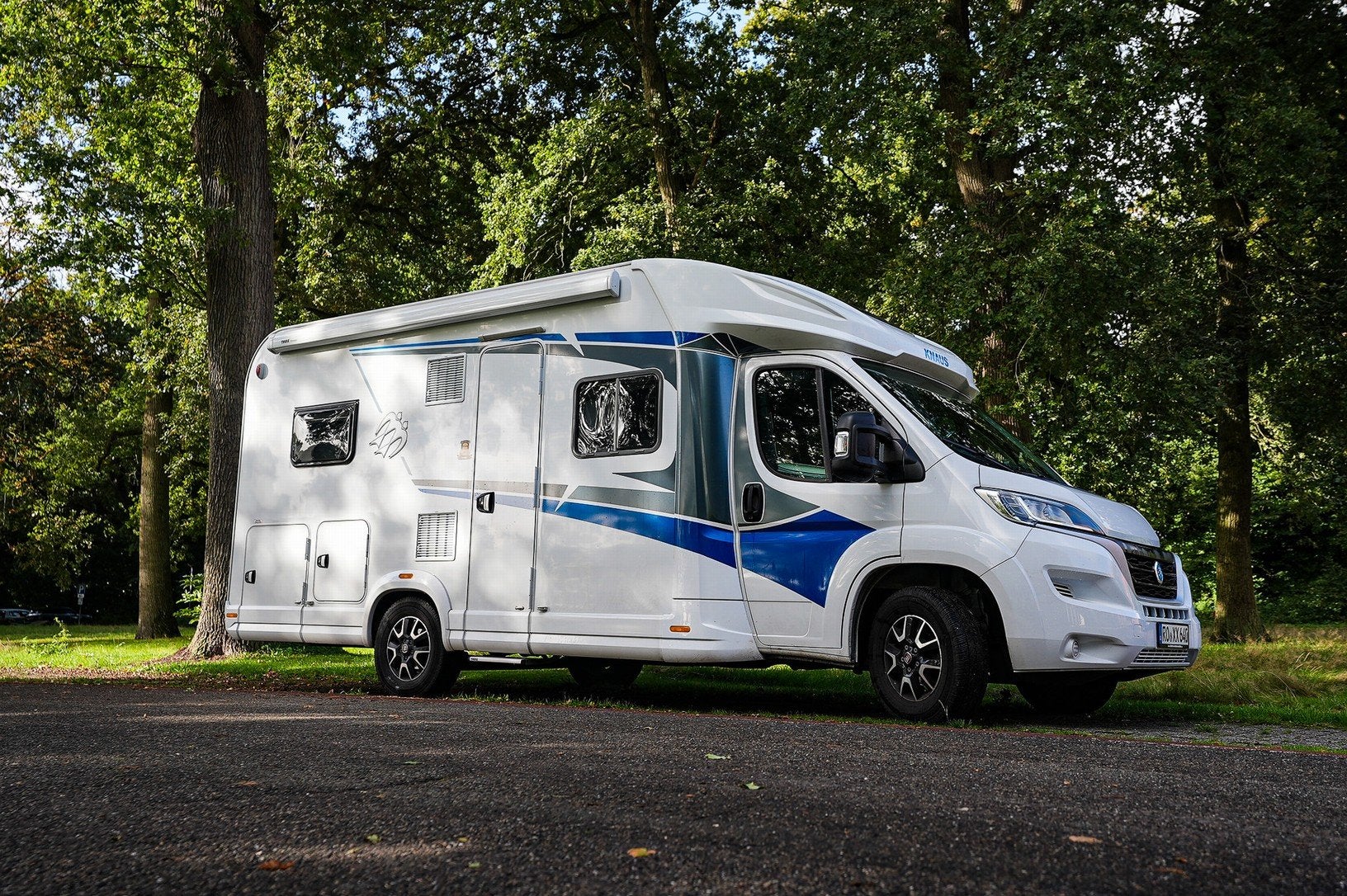 Knaus LIVE WAVE 650 MF (bj 2024), Caravans en Kamperen, 6 tot 7 meter, Bedrijf, Info@deklerkcaravans.nl, Klerk Caravans, de