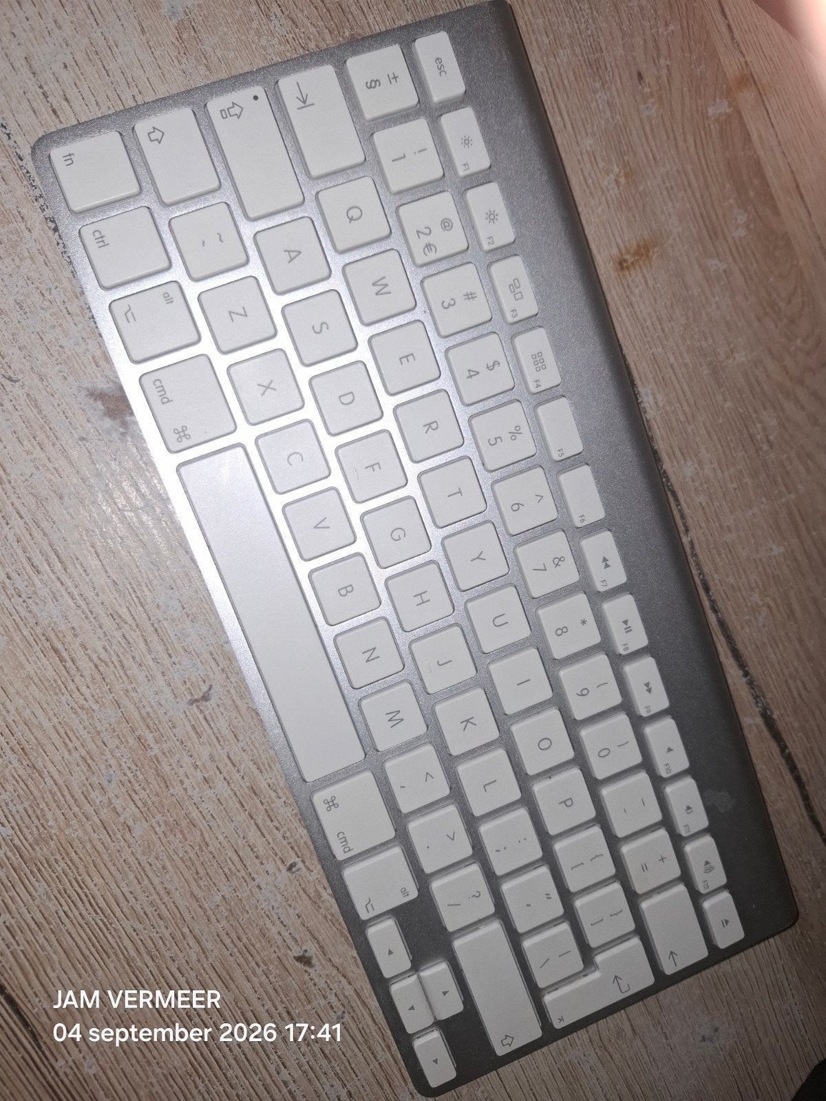 Apple Magic Keyboard - Draadloos QWERTY Toetsenbord, Computers en Software, Toetsenborden, Gebruikt, Ophalen of Verzenden, Draadloos