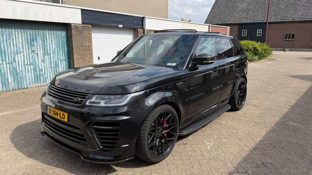 Range Rover Sport SVR Urban 5.0 V8 Supercharged 575pk Uniek, Auto's, Automaat, Parkeerassistent, 3000 kg, Zwart
