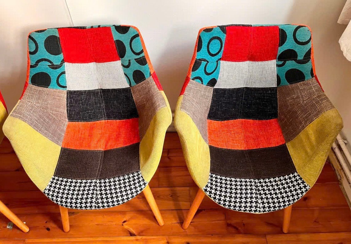 Nog 2 Zuiver stoelen voor 20 euro - kleurrijk en comfortabel, Ophalen, Gebruikt, Overige kleuren, Vier