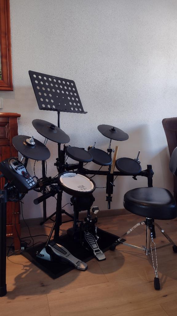 Elektrische Drumstel  Roland, Muziek en Instrumenten, Ophalen, Zo goed als nieuw, Roland, Elektronisch