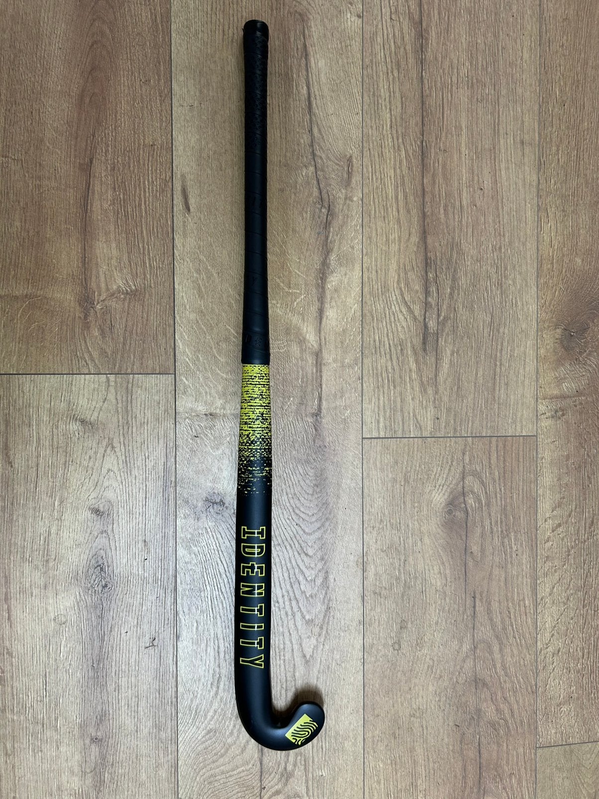 Hockeystick - Identity Low Bow 55 36,5, Sport en Fitness, Ophalen of Verzenden, Nieuw, Stick