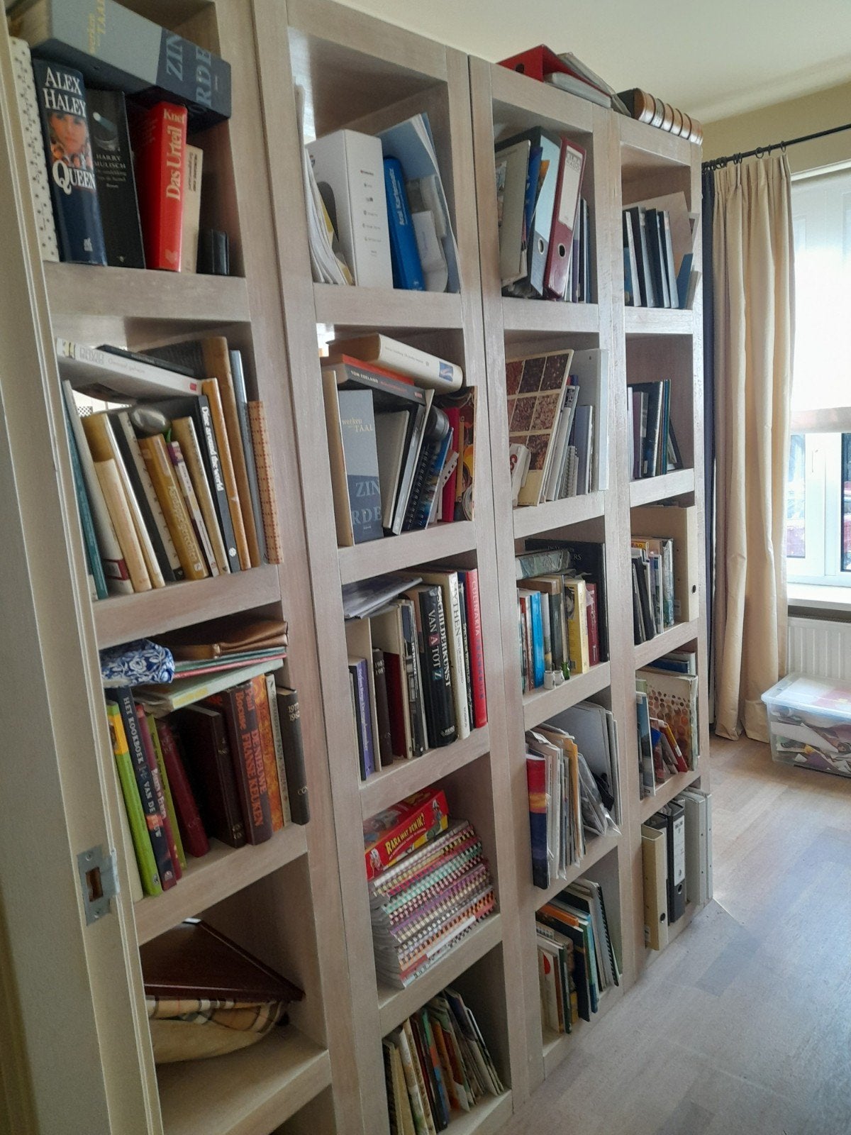 (boeken) kasten/roomdividers, Ophalen, Met plank(en), Minder dan 50 cm, 200 cm of meer