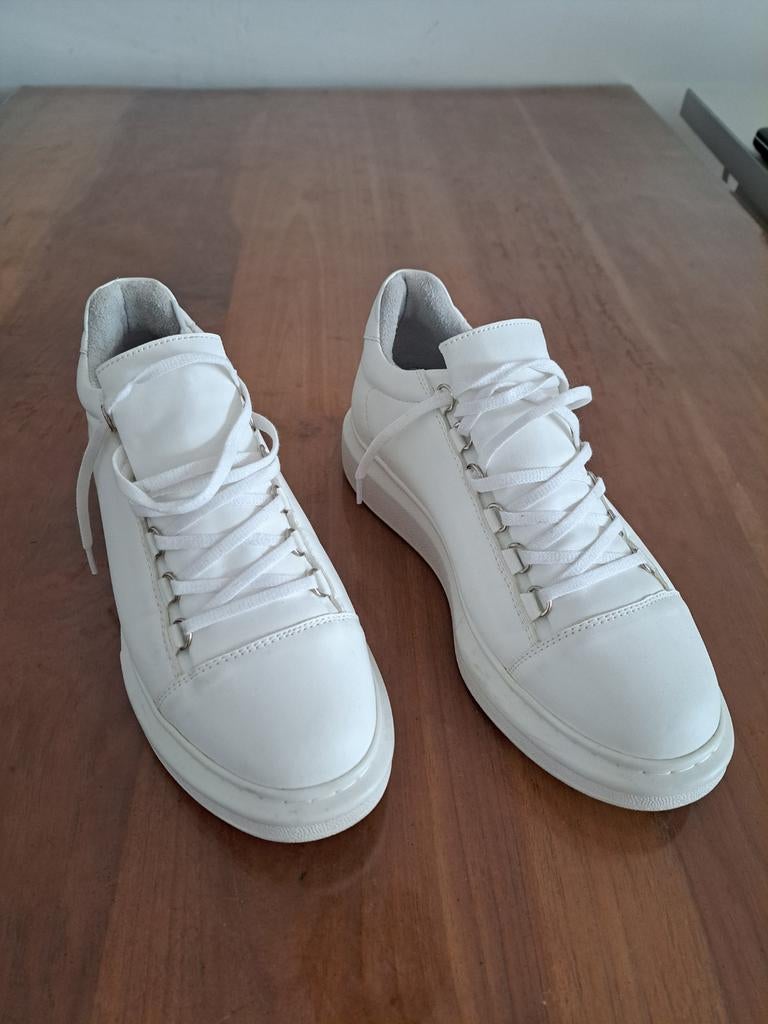 [ZGAN] Martin Valen Low Top Chunky Sneakers wit maat 42, Wit, Martin Valen, Ophalen of Verzenden, Sneakers of Gympen