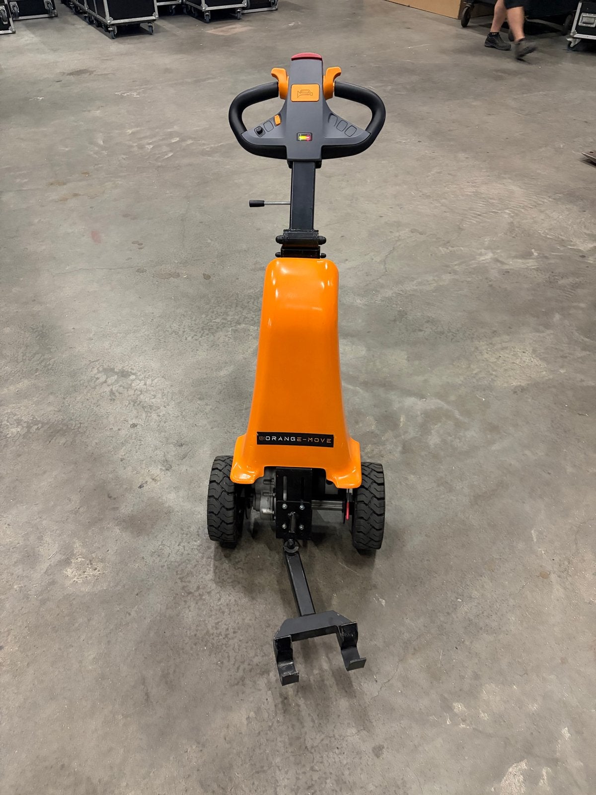 Orange-Move Elektrische Trekker - Compact en Krachtig, Caravans en Kamperen, Ophalen, Zo goed als nieuw