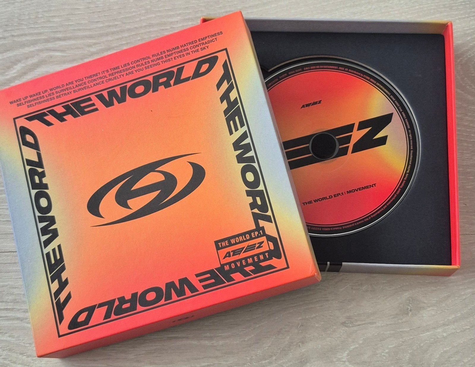 Ateez album: The world Ep1. Movement, Cd's en Dvd's, Cd's | Verzamelalbums, Overige genres, Ophalen of Verzenden, Zo goed als nieuw