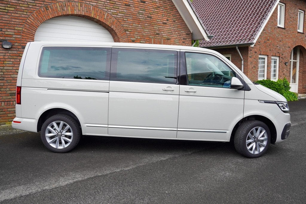 Volkswagen Transporter T6.1 CARAVELLE 150PK DSG L2H1 DUB/CAB, Gebruikt, 4 cilinders, 150 pk, 14 km/l