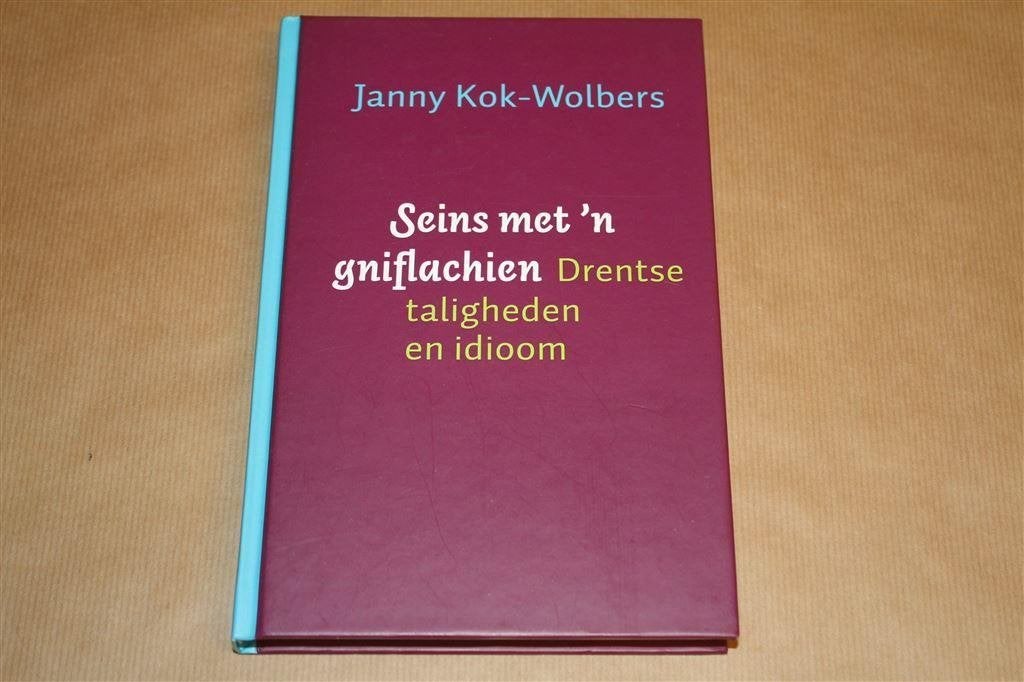 Seins met 'n gniflachien. Drentse taligheden en idioom., Ophalen of Verzenden, Zo goed als nieuw