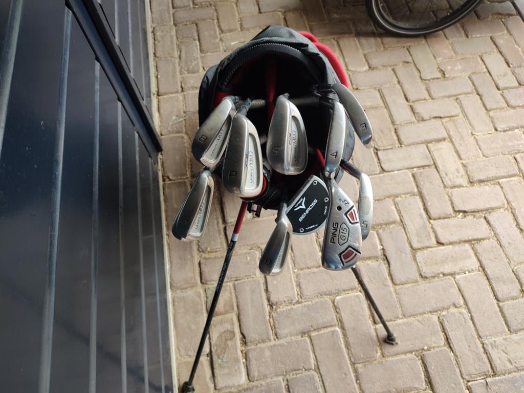 Golfset voor lange golfers: verlengde clubs met XL grips, Sport en Fitness, Golf, Ophalen