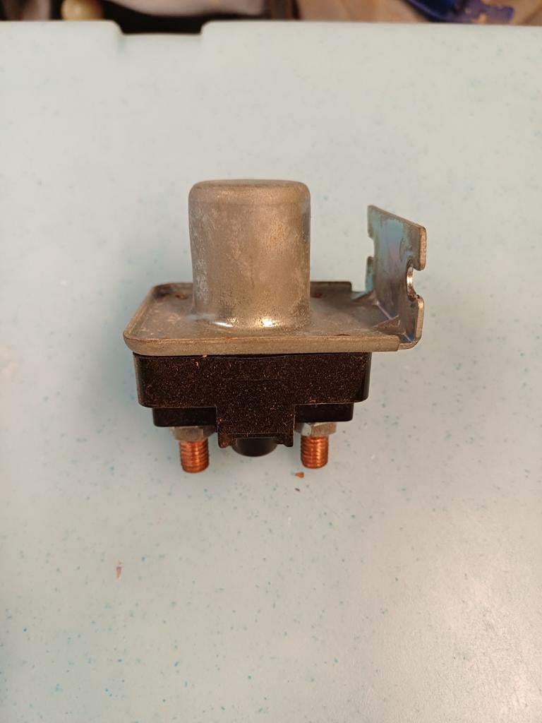 Gloeirelais 12V Peugeot Indenor, Ophalen of Verzenden, Gebruikt, Motor en Techniek, Zeilboot of Motorboot
