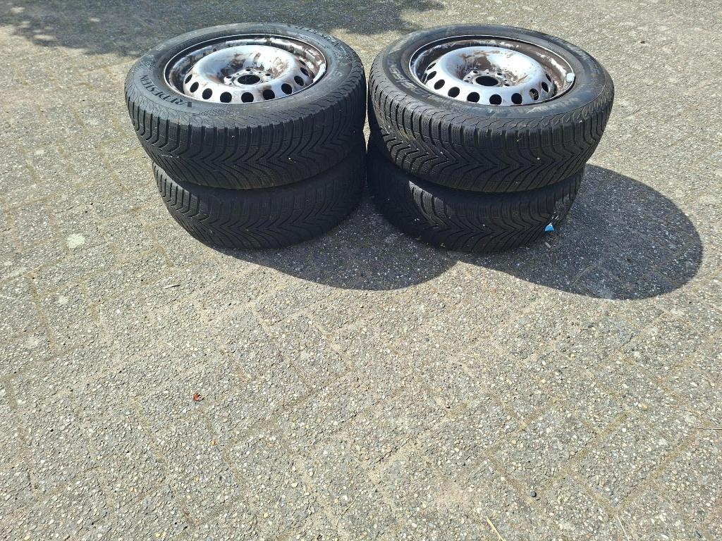 Set winterbanden Vredestein Snowtrac 5, Ophalen