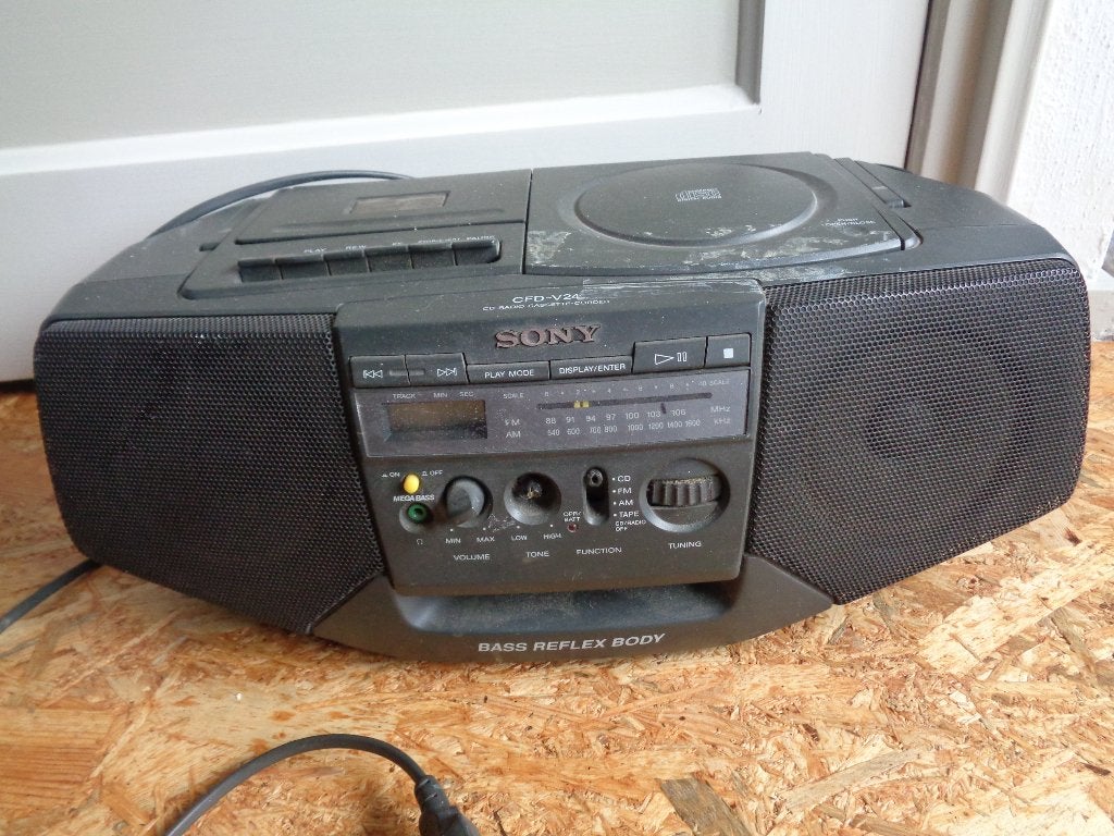 radio SONY CFD-V24 CD RADIO CASSETTE-CORDER, Ophalen of Verzenden, Gebruikt